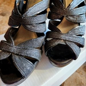 7.5 EUC black sparkly fabric heels